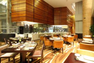 廣州酒店飯店設(shè)備回收，回收酒店賓館物資、酒店賓館家具