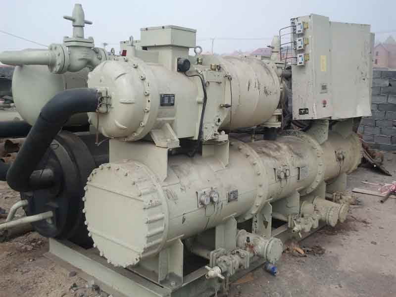 廣州回收二手空調(diào)，溴化鋰機組，螺桿機組回收